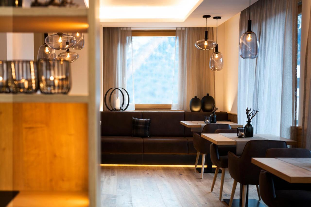 Hotel Brugger Fulpmes Buitenkant foto