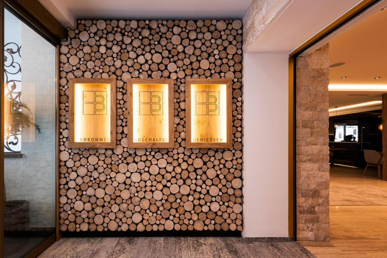 Hotel Brugger Fulpmes Buitenkant foto